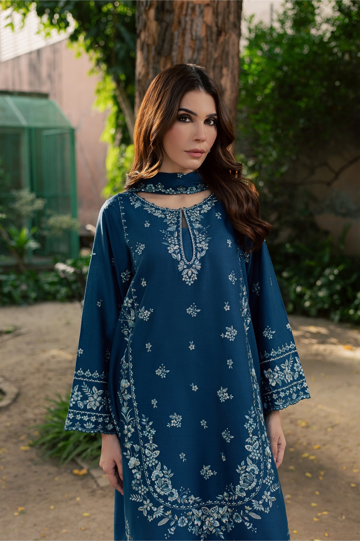Jewel Arzoo  3Pc - Embroidered Khaddar Pret