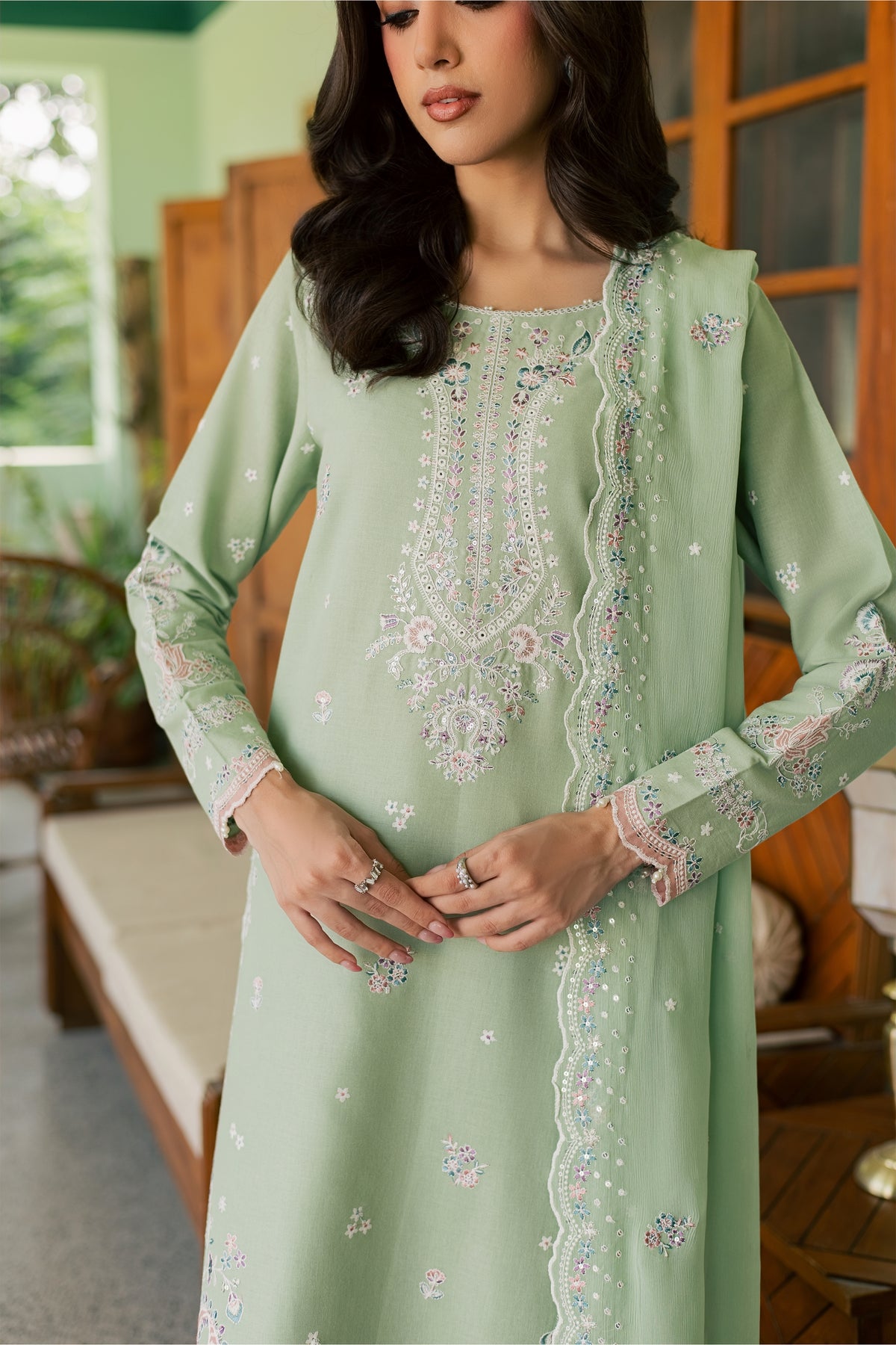 Mint Maahru 3Pc - Embroidered Khaddar Pret