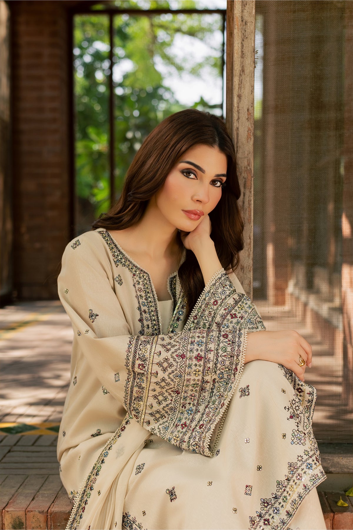 Mehrin 3Pc - Embroidered Karandi Pret