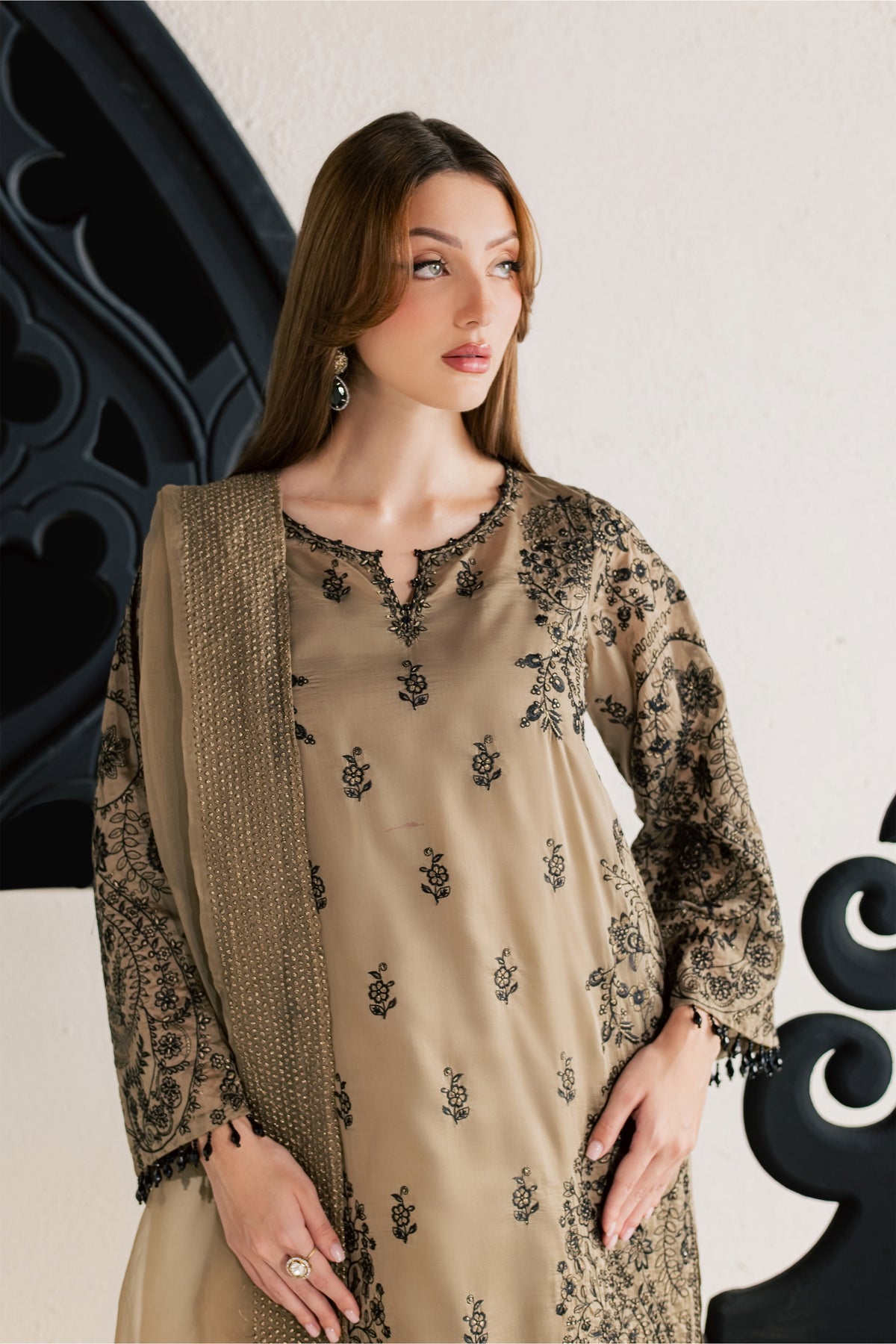 Orophile 3Pc - Festive Luxe Pret