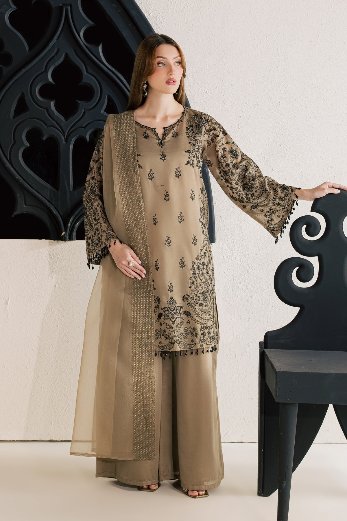 Orophile 3Pc - Festive Luxe Pret