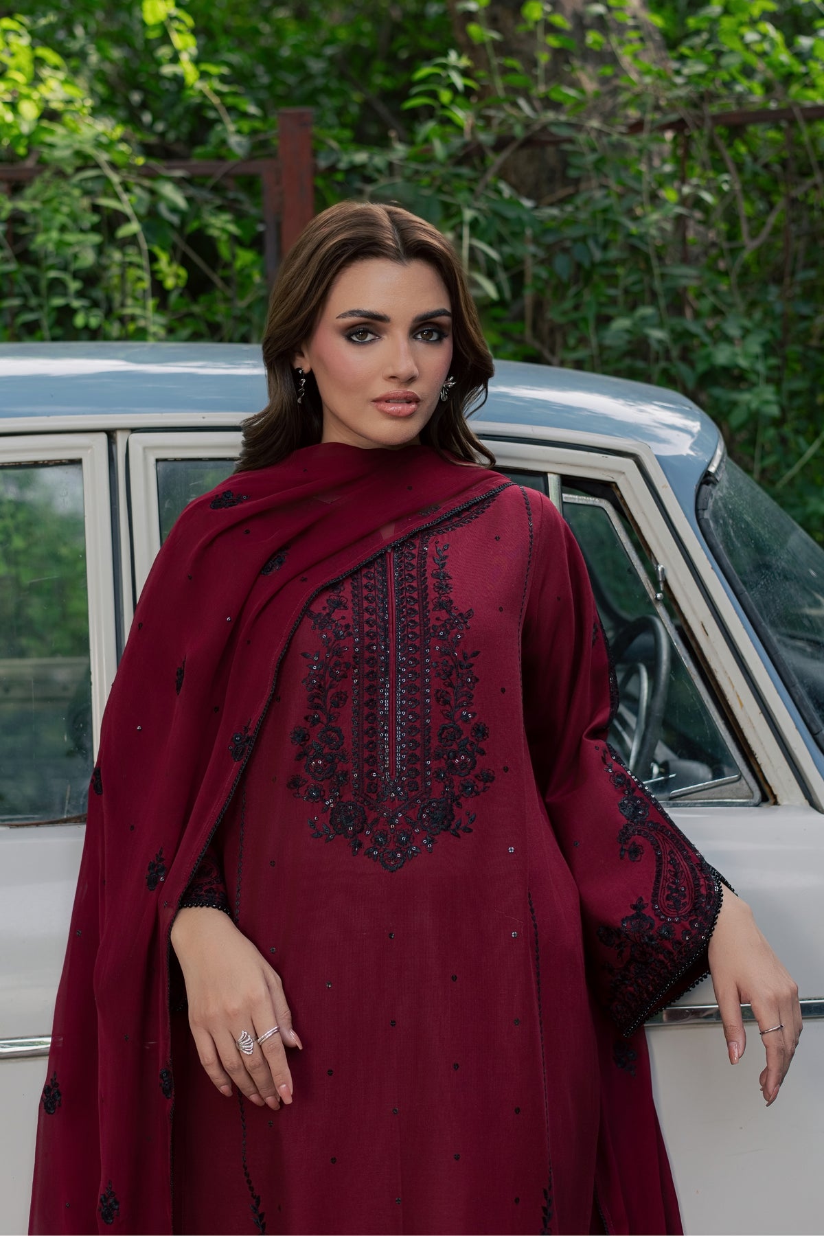 Red Manzar 3Pc - Embroidered Khaddar Pret