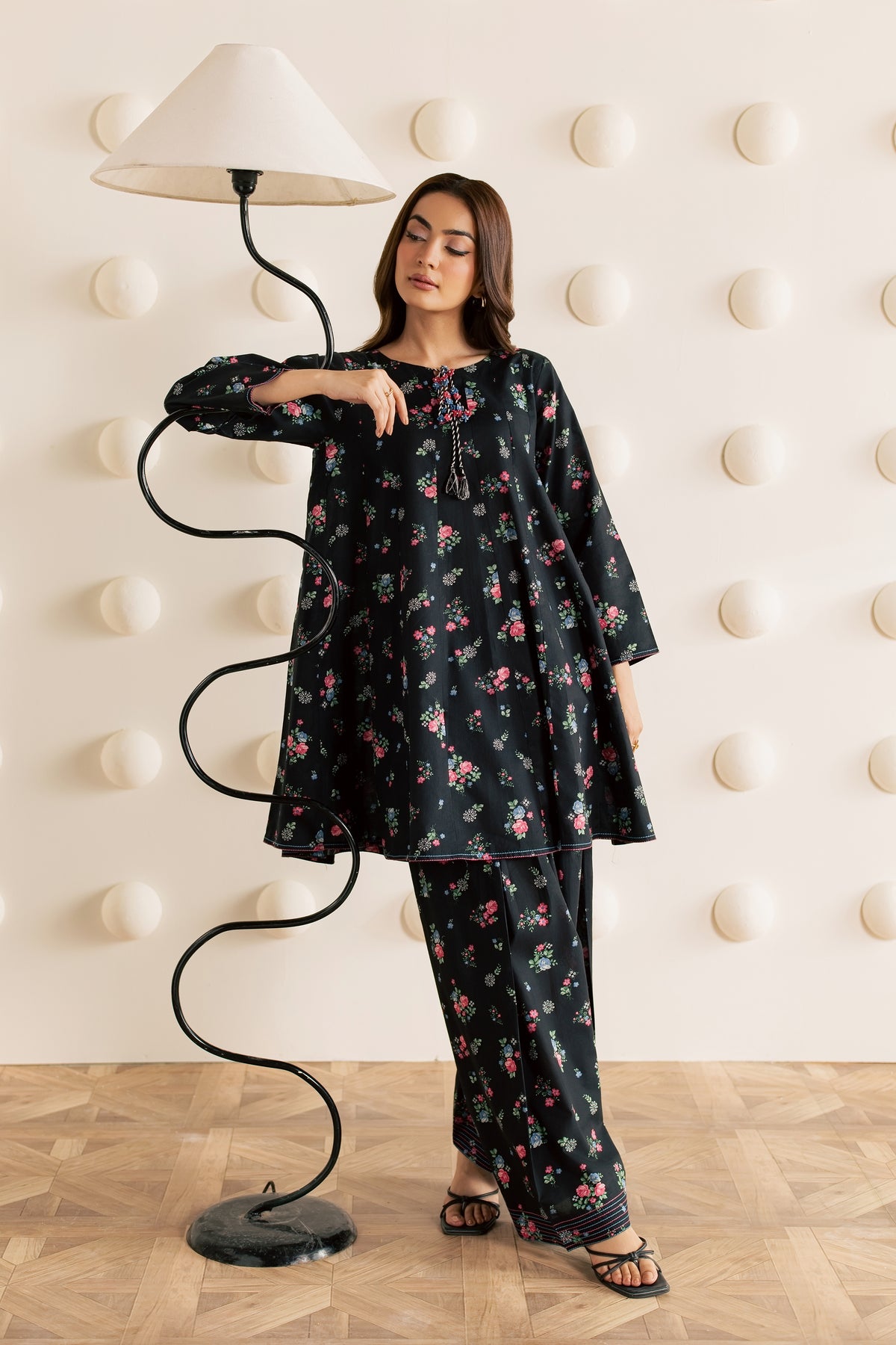 Olly 2Pc - Embroidered Cambric Pret