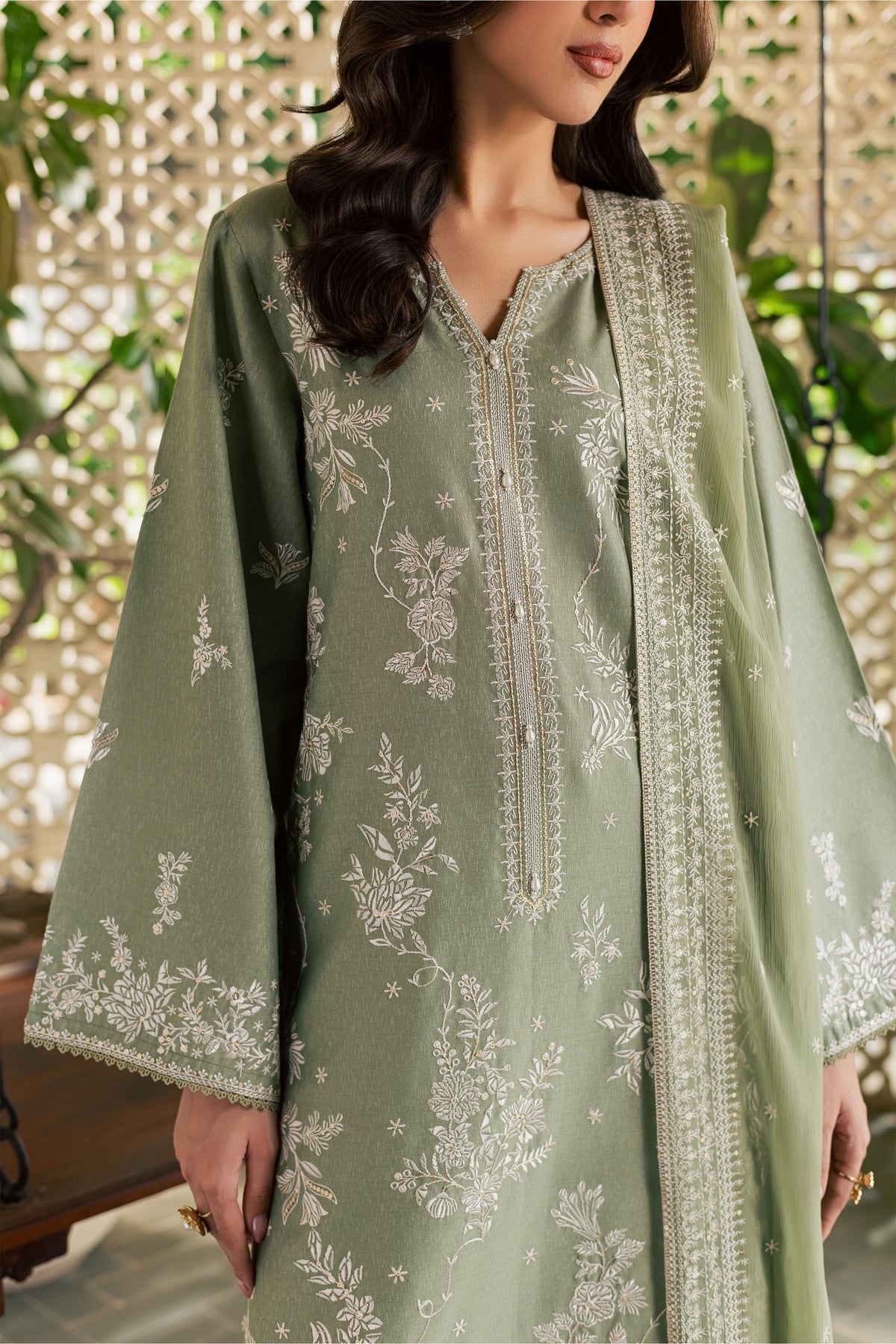 Sage Riha 3Pc - Embroidered Karandi Pret
