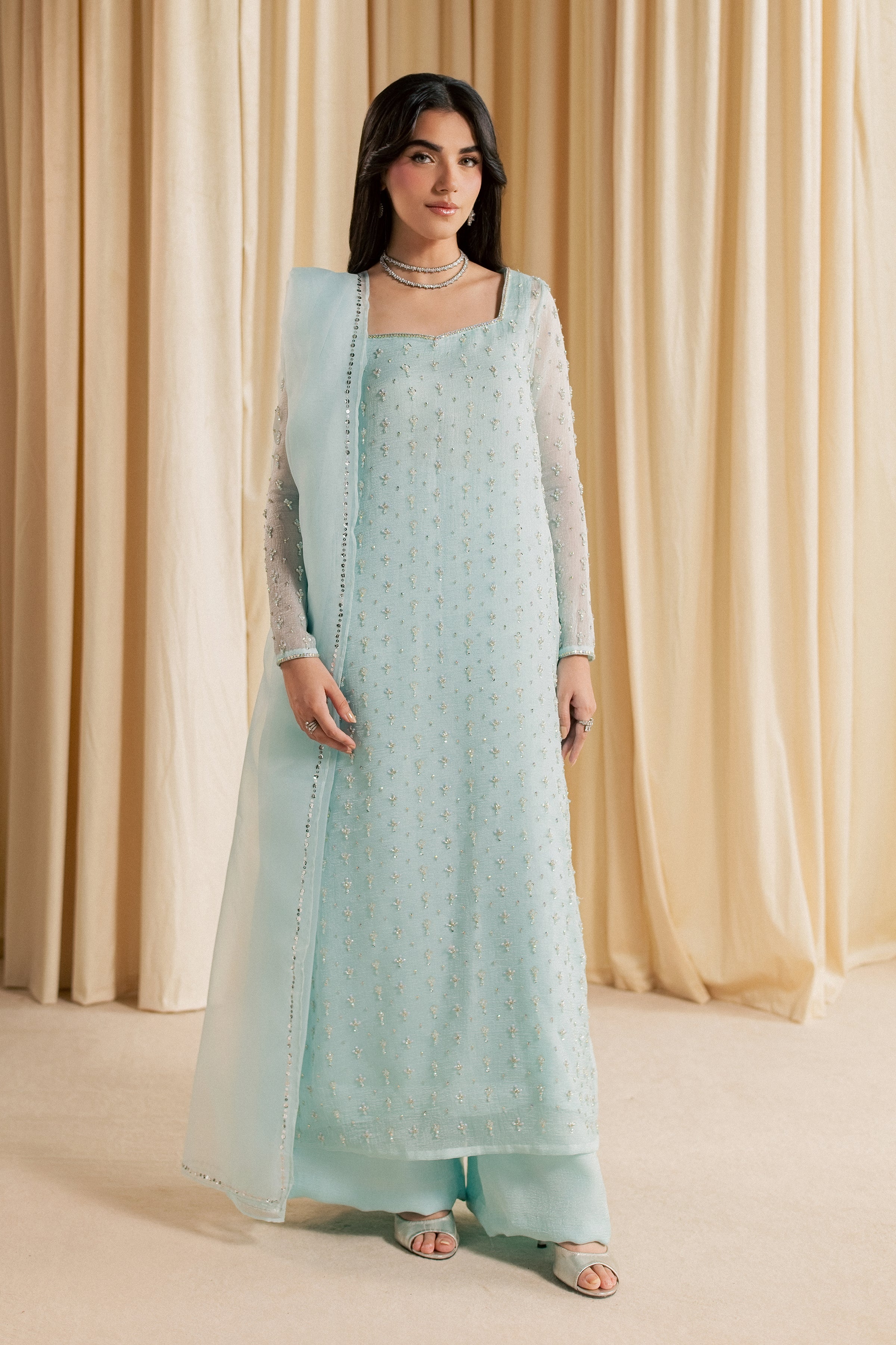 Brina 3Pc - Festive Luxe Pret