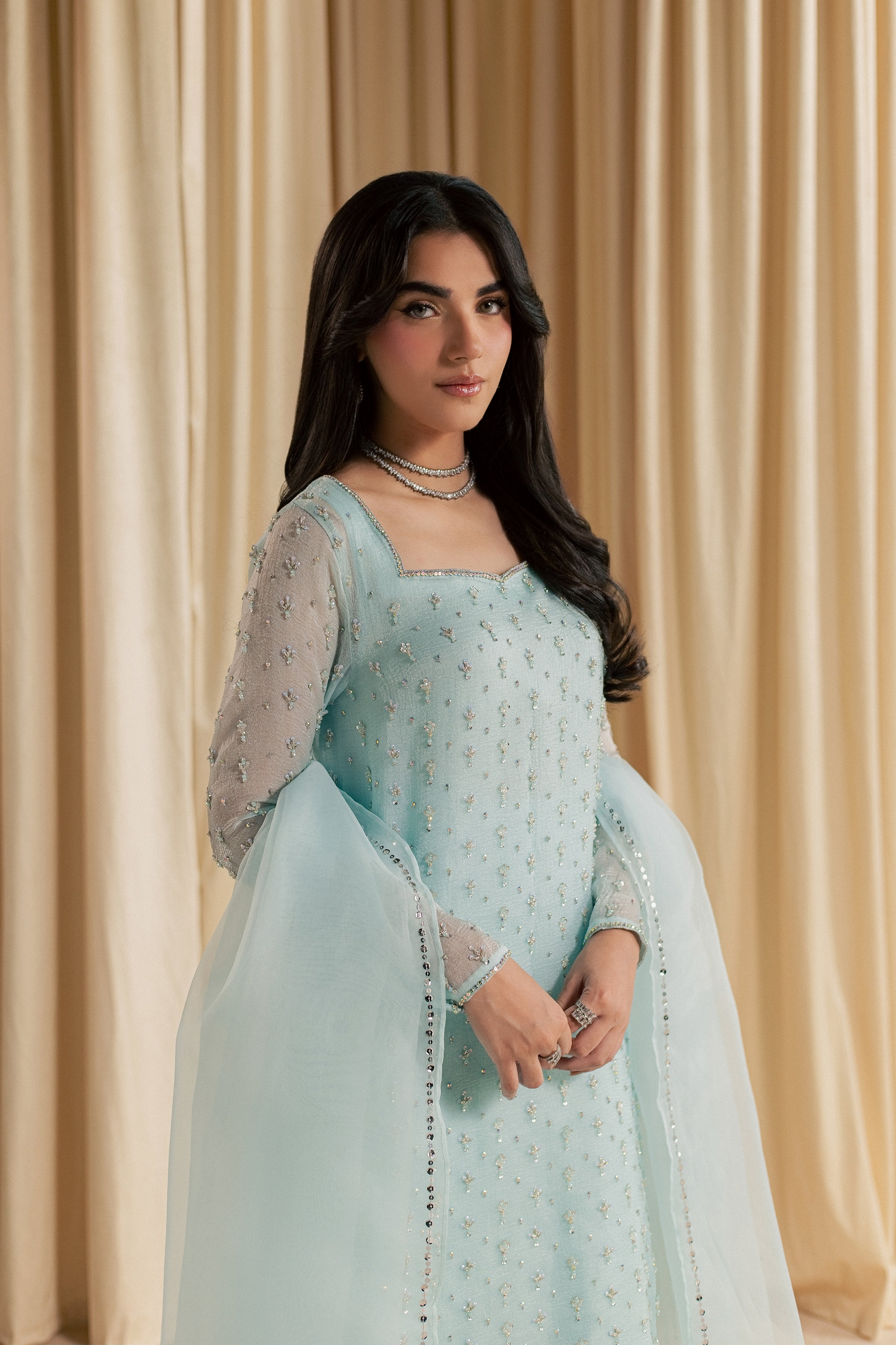 Brina 3Pc - Festive Luxe Pret