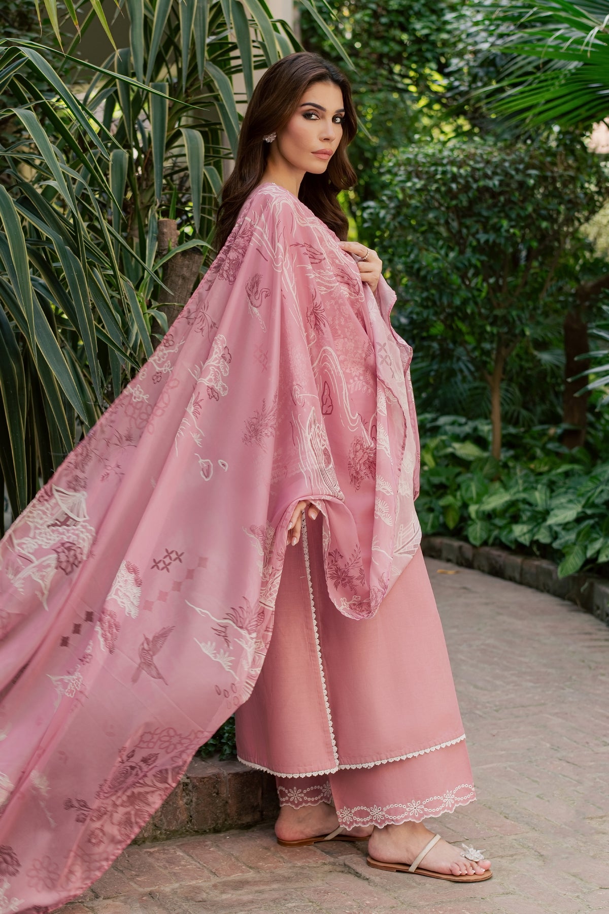 Dove Glove 3Pc - Embroidered Khaddar Pret