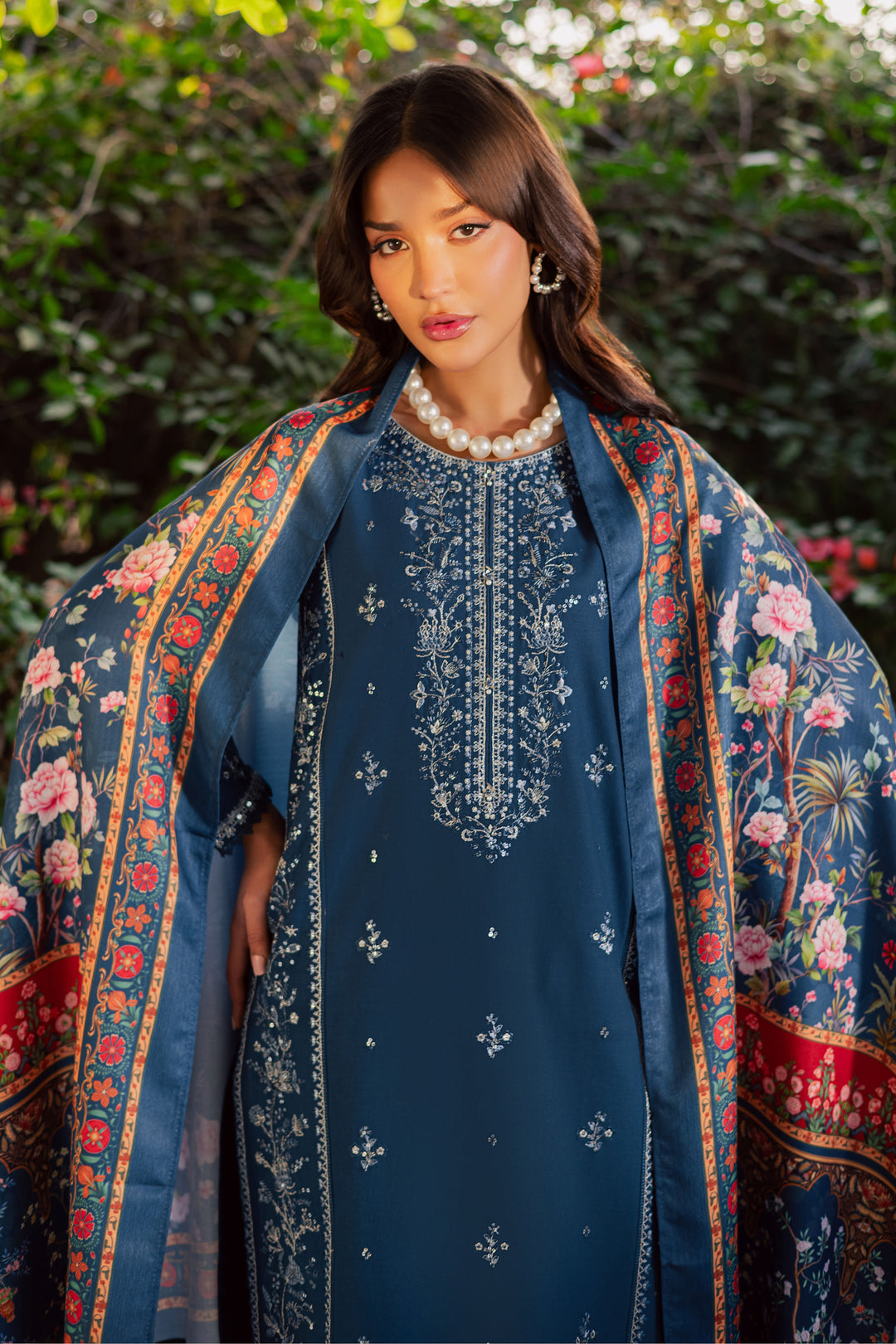 Sea Girl 3Pc - Embroidered Khaddar Dress