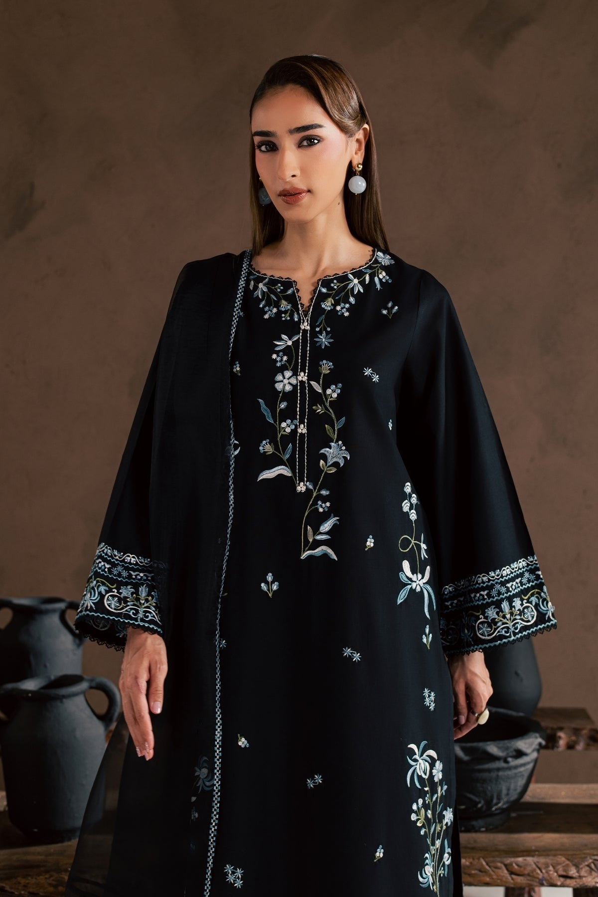Chloe 3Pc - Embroidered Cambric Pret