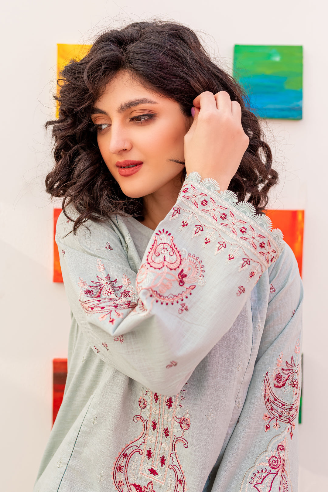 [product-color]-[product-type]-[product_material]